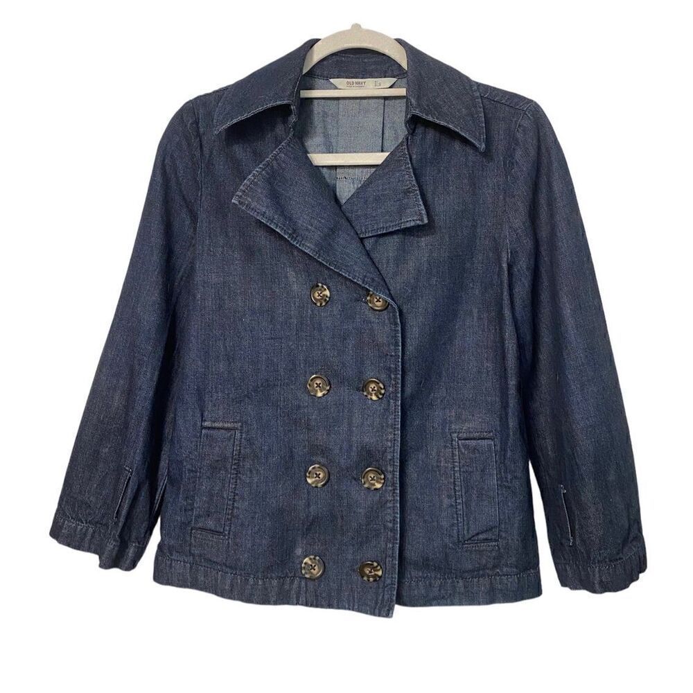 Old Navy Women’s Double Breasted Denim Jacket w/Swing Back.  Size S.